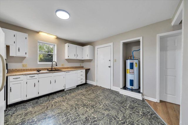 1807 Archbold AVE, Roanoke, VA 24012