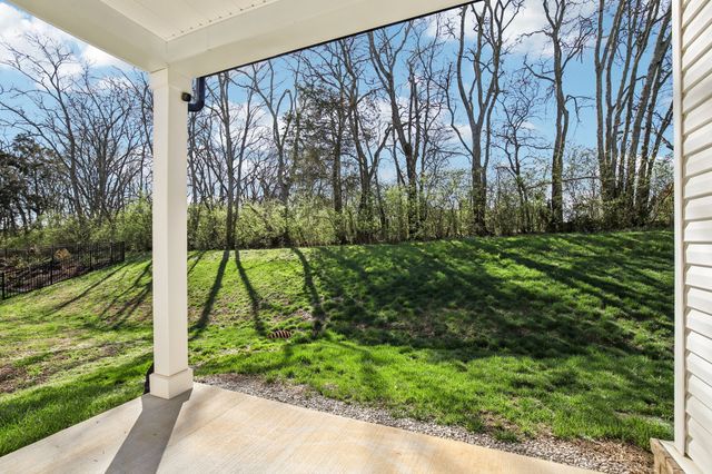 271 Shayton Pass, Gallatin, TN 37066