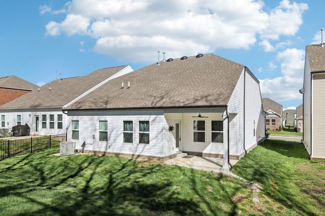 271 Shayton Pass, Gallatin, TN 37066