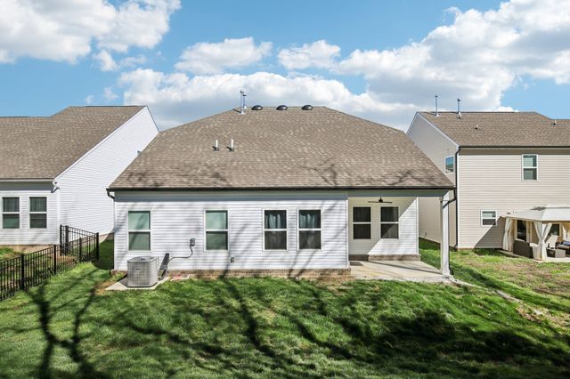 271 Shayton Pass, Gallatin, TN 37066