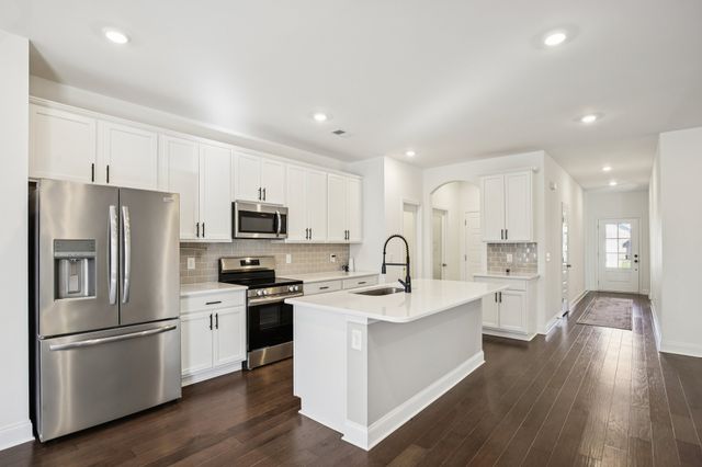 271 Shayton Pass, Gallatin, TN 37066