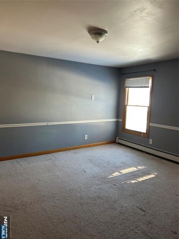 102 Scoles Avenue, Clifton, NJ 07012