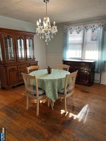 102 Scoles Avenue, Clifton, NJ 07012