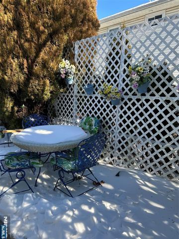 102 Scoles Avenue, Clifton, NJ 07012