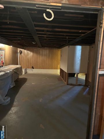 102 Scoles Avenue, Clifton, NJ 07012