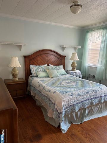 102 Scoles Avenue, Clifton, NJ 07012