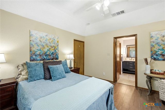 1105 Nottingham Hill Road, Round Rock, TX 78664