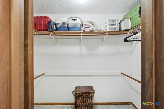 1105 Nottingham Hill Road, Round Rock, TX 78664
