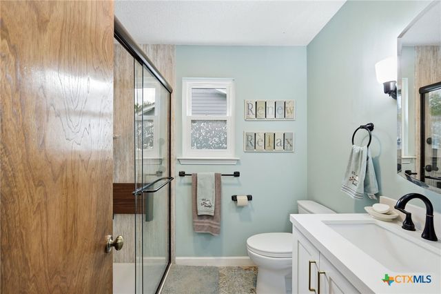 1105 Nottingham Hill Road, Round Rock, TX 78664