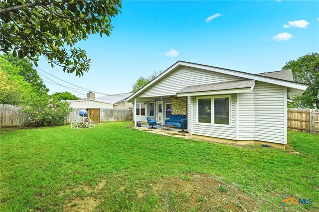 1105 Nottingham Hill Road, Round Rock, TX 78664
