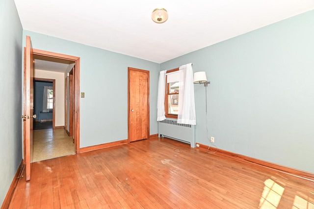 3657 S 14th STREET, Milwaukee, WI 53221