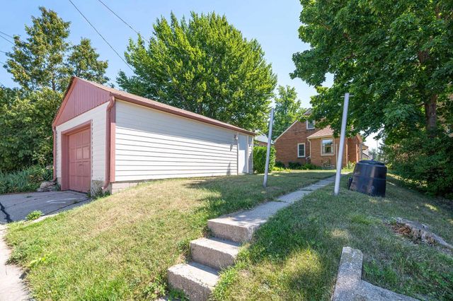 3657 S 14th STREET, Milwaukee, WI 53221
