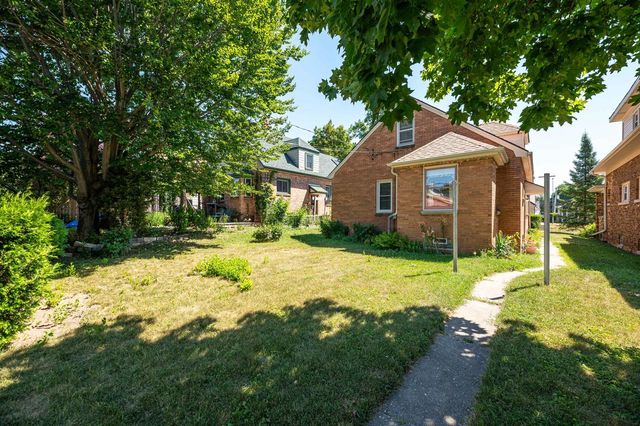 3657 S 14th STREET, Milwaukee, WI 53221