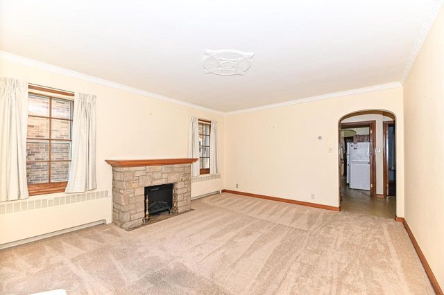 3657 S 14th STREET, Milwaukee, WI 53221