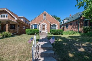 3657 S 14th STREET, Milwaukee, WI 53221