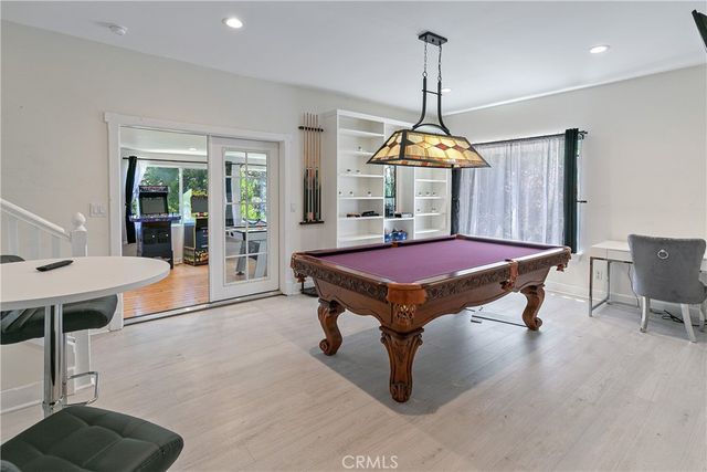 537 Canyon View Road, Lake Arrowhead, CA 92321