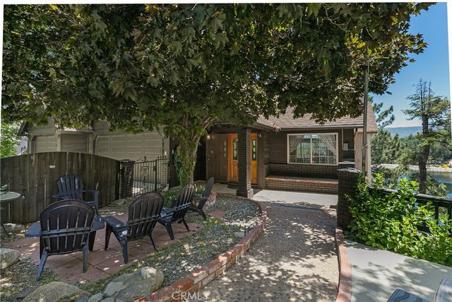 537 Canyon View Road, Lake Arrowhead, CA 92321