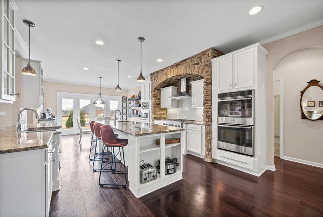 3126 Carrie Taylor Cir, Clarksville, TN 37043