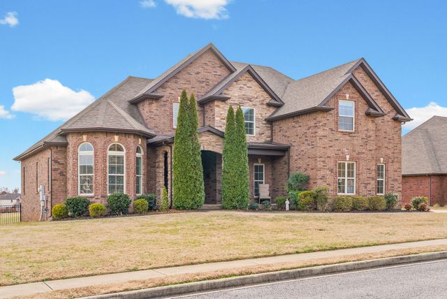 3126 Carrie Taylor Cir, Clarksville, TN 37043