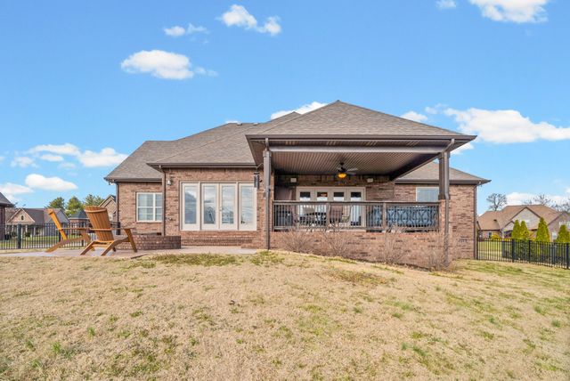 3126 Carrie Taylor Cir, Clarksville, TN 37043