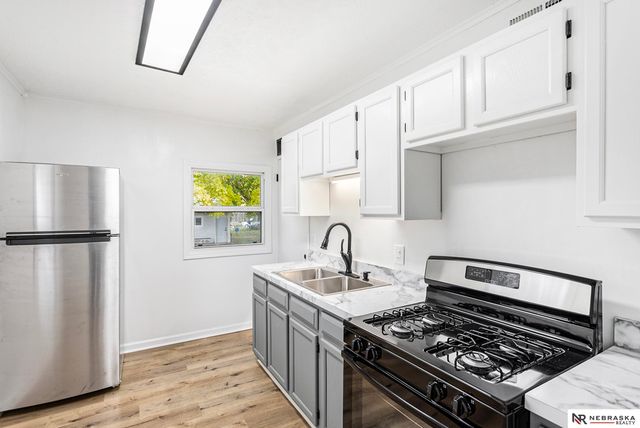 4926 J Street, Lincoln, NE 68510