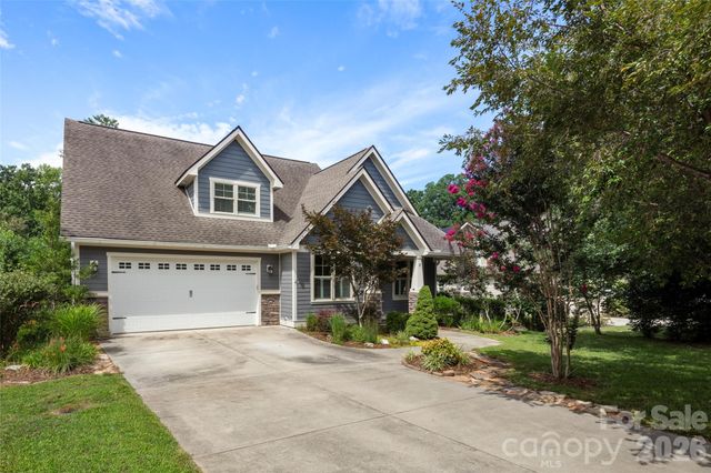 2 Ayr Court, Arden, NC 28704