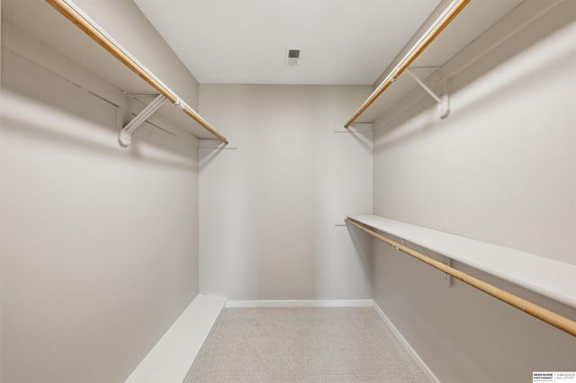 917 Killarney Drive, Papillion, NE 68046