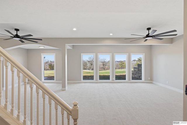 917 Killarney Drive, Papillion, NE 68046