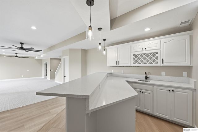 917 Killarney Drive, Papillion, NE 68046