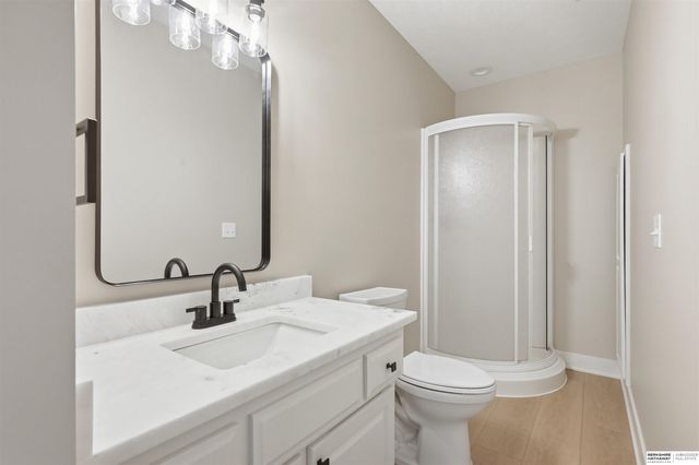 917 Killarney Drive, Papillion, NE 68046