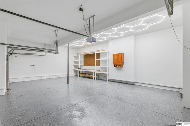 917 Killarney Drive, Papillion, NE 68046