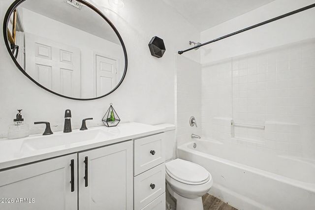 517 N 105TH Place, Mesa, AZ 85207