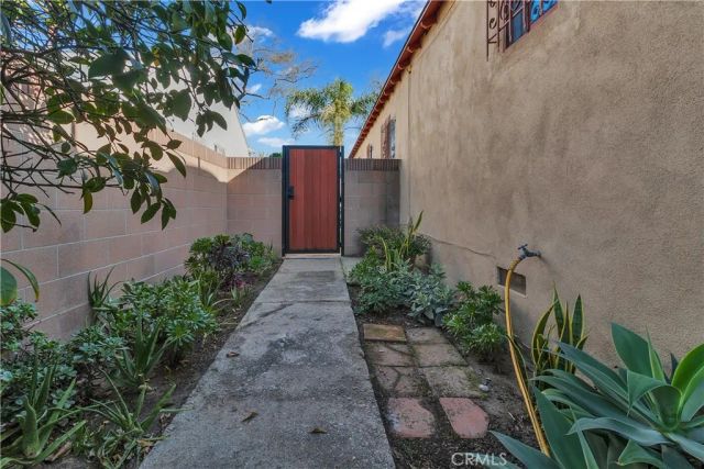 9415 Annetta, South Gate, CA 90280