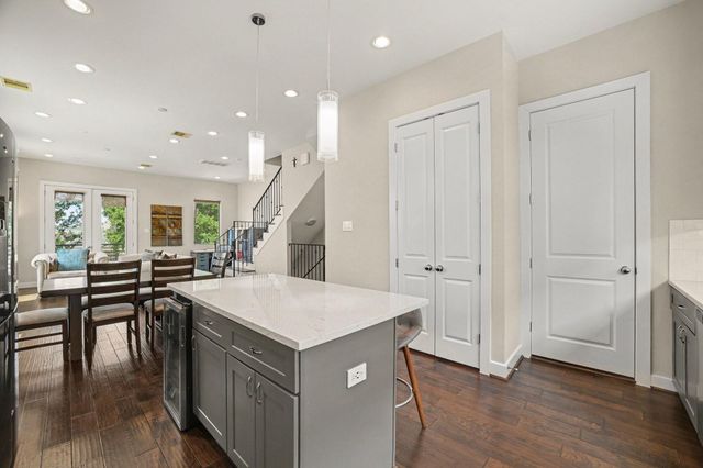 1156 Wycliffe Drive, Houston, TX 77043