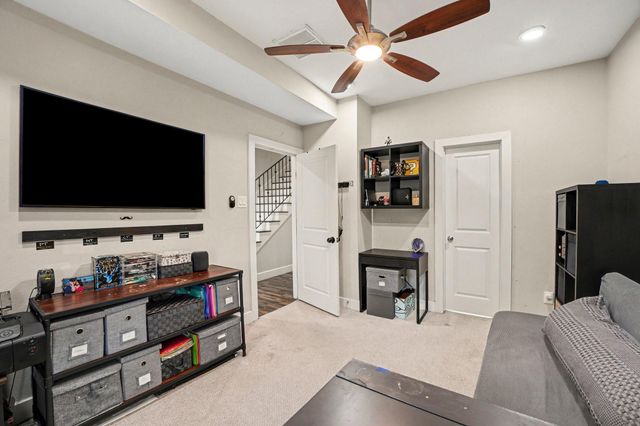 1156 Wycliffe Drive, Houston, TX 77043