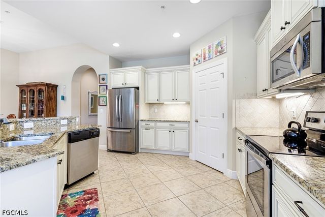 10641 Pelican Preserve BLVD 201, Fort Myers, FL 33913