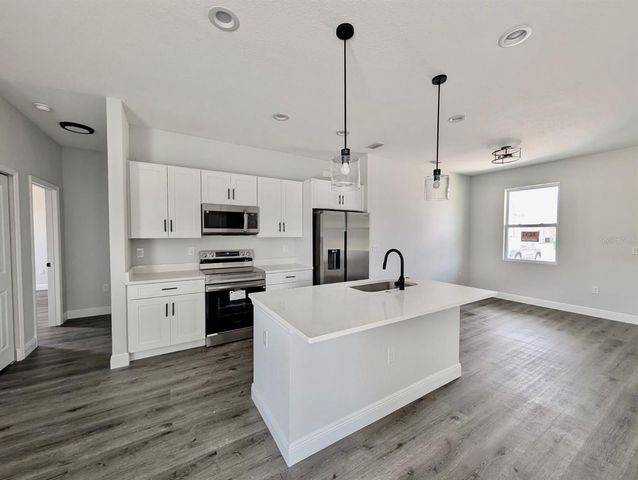 21295 WYNYARD AVENUE, Port Charlotte, FL 33954