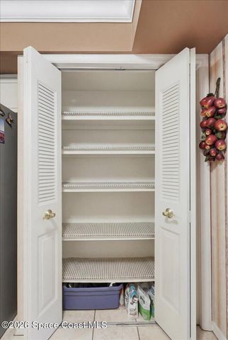 236 W Lake Ina Drive, Winter Haven, FL 33881