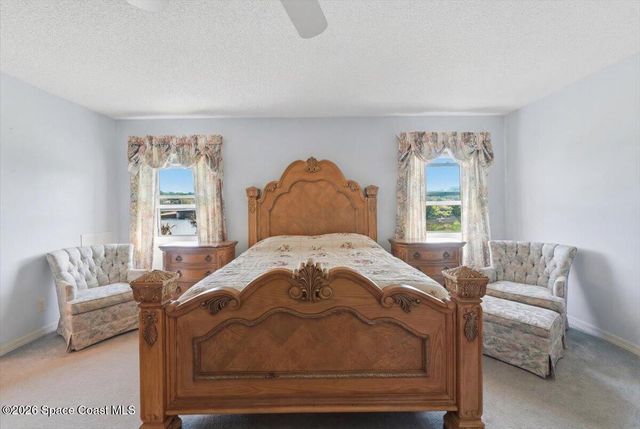 236 W Lake Ina Drive, Winter Haven, FL 33881