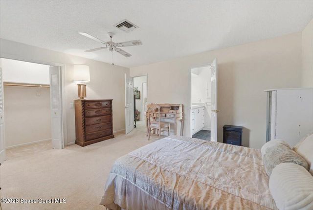 236 W Lake Ina Drive, Winter Haven, FL 33881