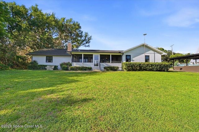 236 W Lake Ina Drive, Winter Haven, FL 33881