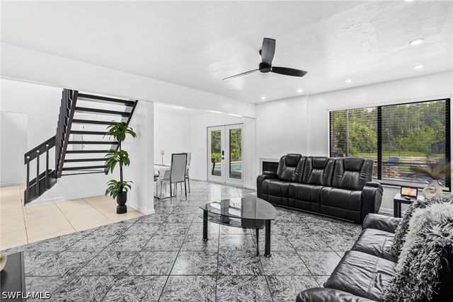 6031 Dogwood WAY, Naples, FL 34116