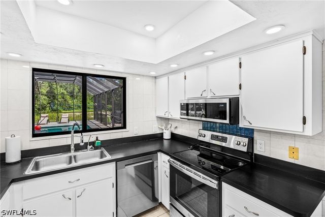 6031 Dogwood WAY, Naples, FL 34116