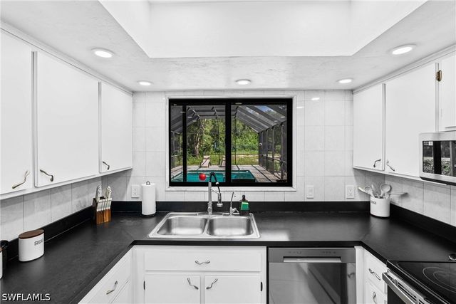 6031 Dogwood WAY, Naples, FL 34116