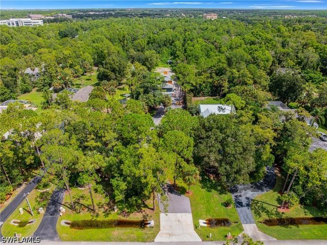 6031 Dogwood WAY, Naples, FL 34116