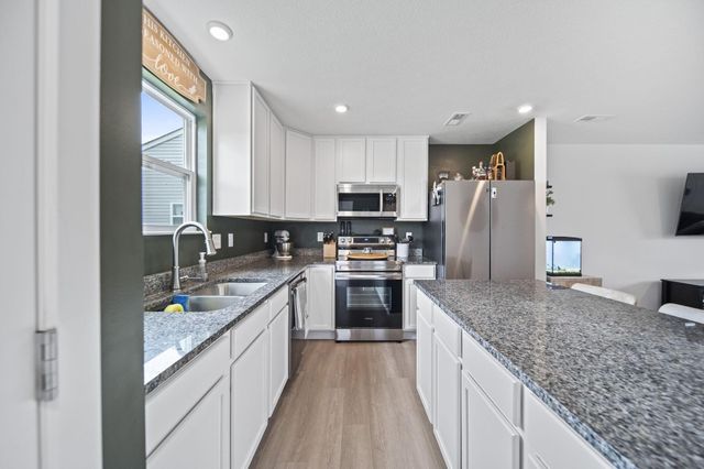 25 Henderson Lane, Ashville, OH 43103