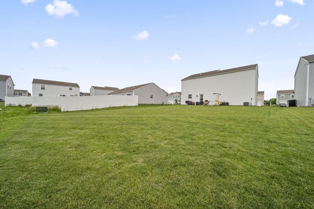 25 Henderson Lane, Ashville, OH 43103