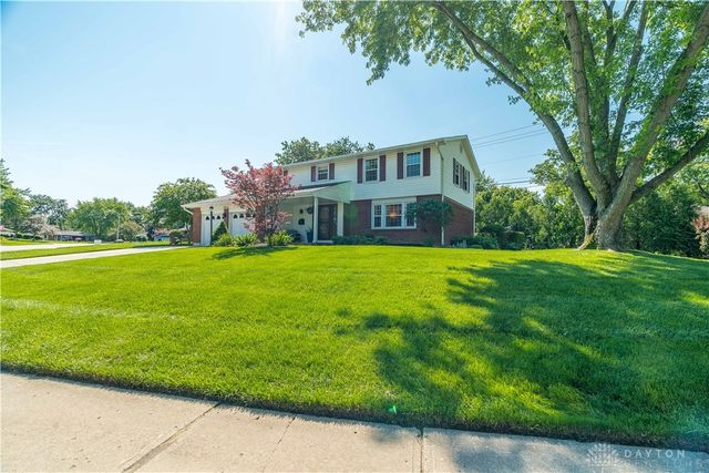 7018 Woodcroft Drive, Englewood, OH 45322
