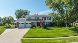 7018 Woodcroft Drive, Englewood, OH 45322