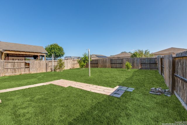 12255 Stratsburg, San Antonio, TX 78252